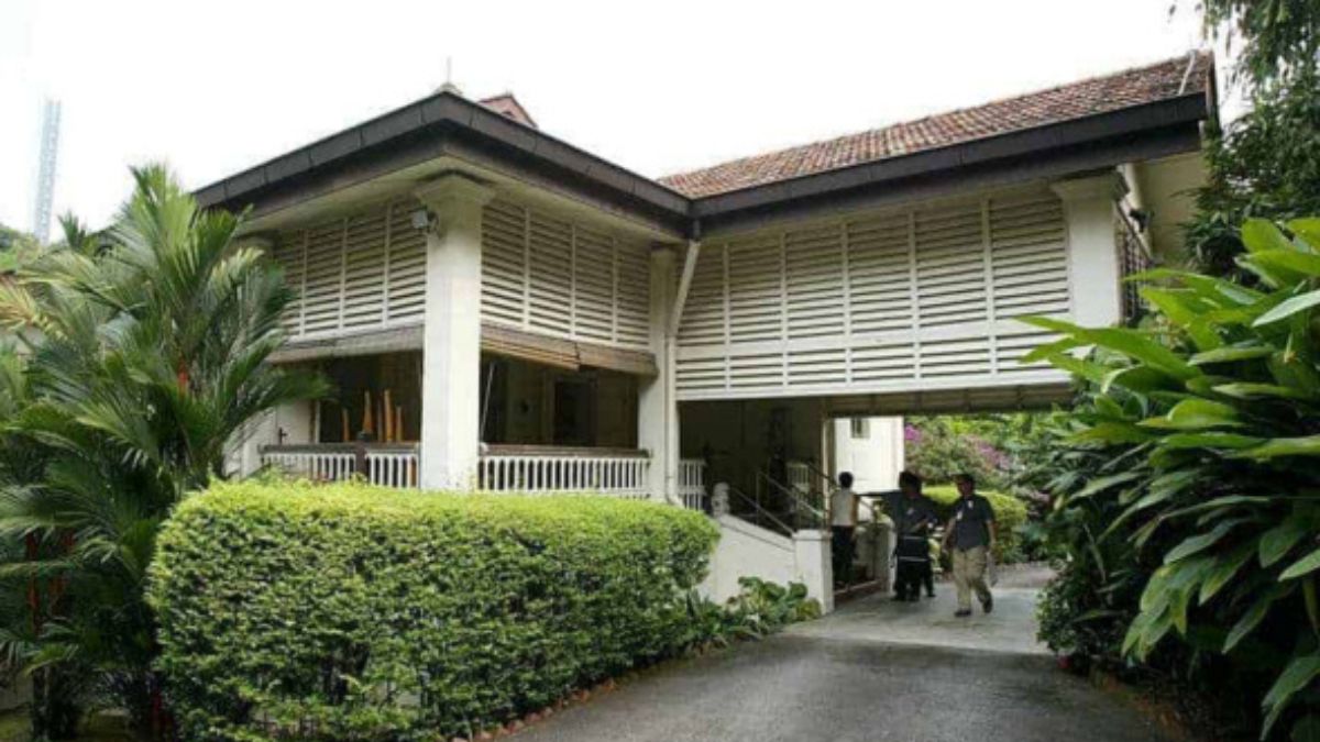 Public urges government to respect Lee Kuan Yew’s wish to demolish 38 Oxley Road