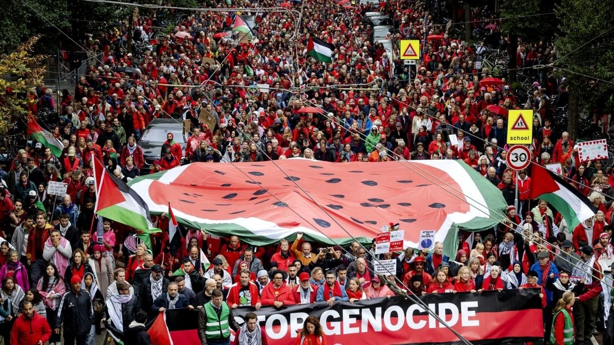 Amsterdam ‘Red Line’ march draws 250,000 for Gaza ceasefire