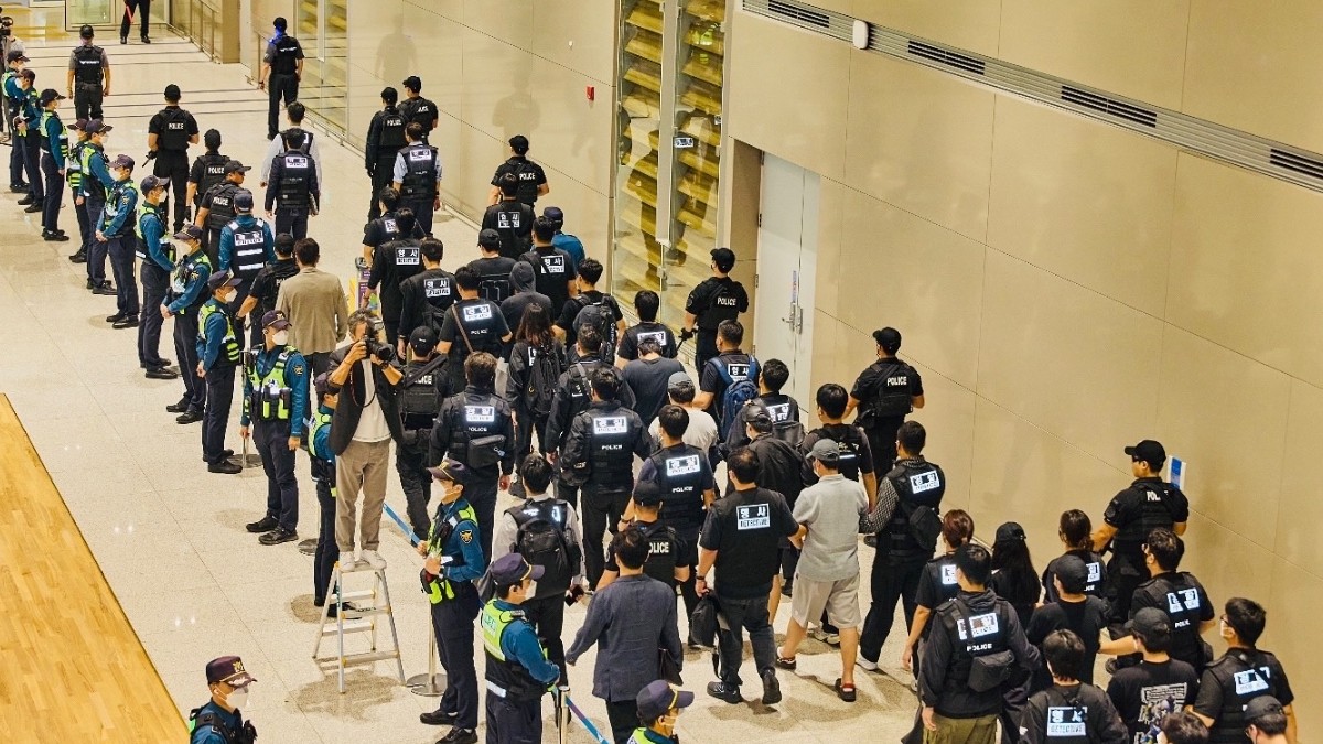 South Korean police: repatriated suspects from Cambodia told to systematically lie and deny charges