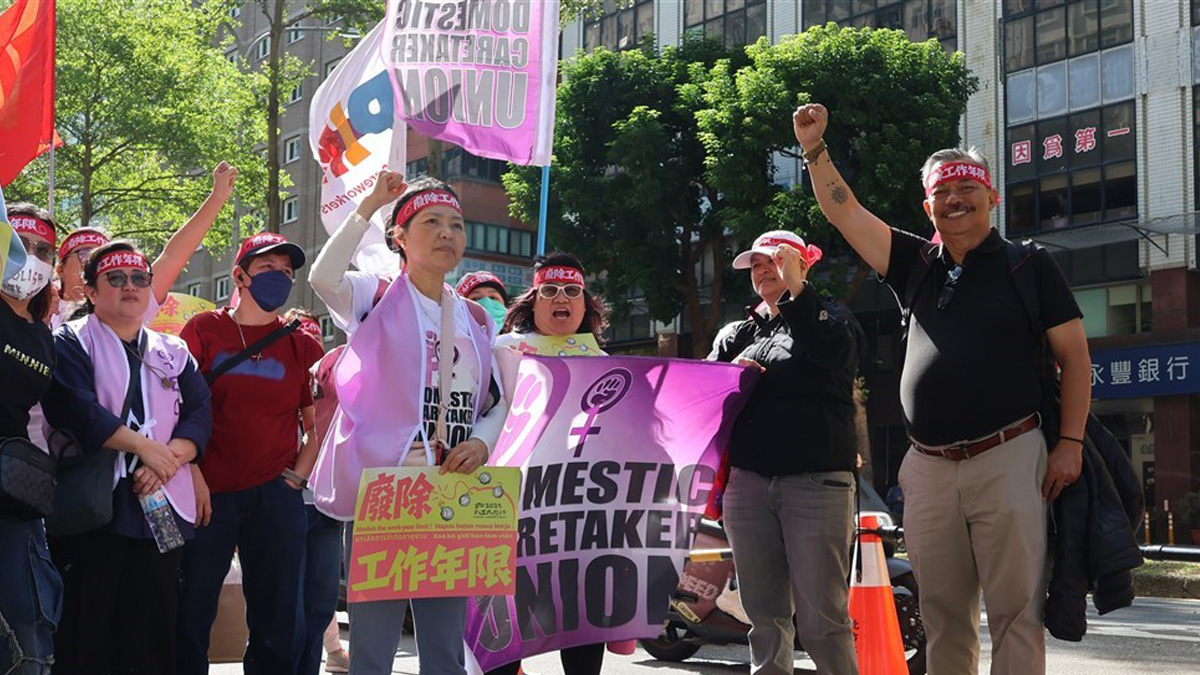 Migrant workers protest 12-year work limit in Taiwan, calling for equal labour rights