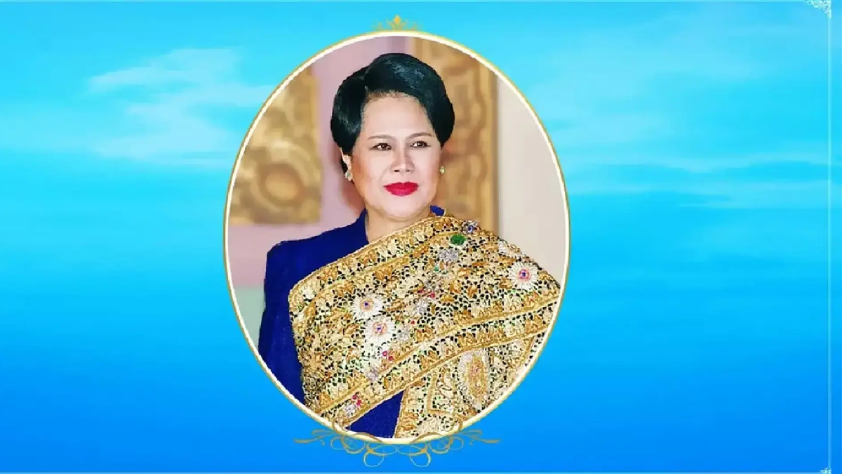 Queen Mother Sirikit of Thailand dies at 93 after decades of royal service