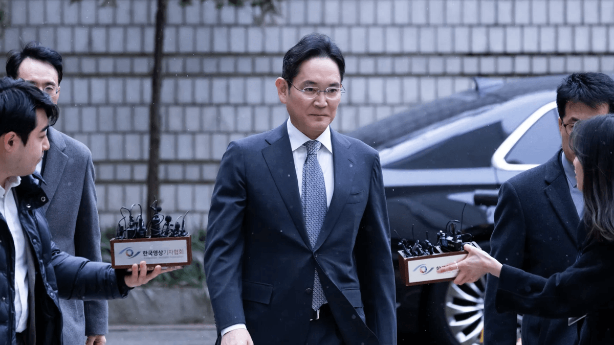 South Korean Supreme Court clears Samsung chairman Jay Y. Lee of fraud and stock manipulation charges
