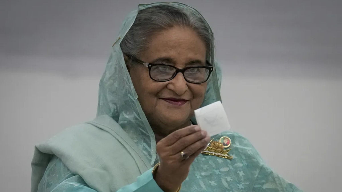 Bangladesh recovers nearly 10 kg gold from bank lockers tied to Sheikh Hasina
