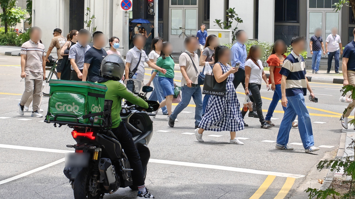 Singapore sees record permanent employment in 2025 amid shrinking labour force