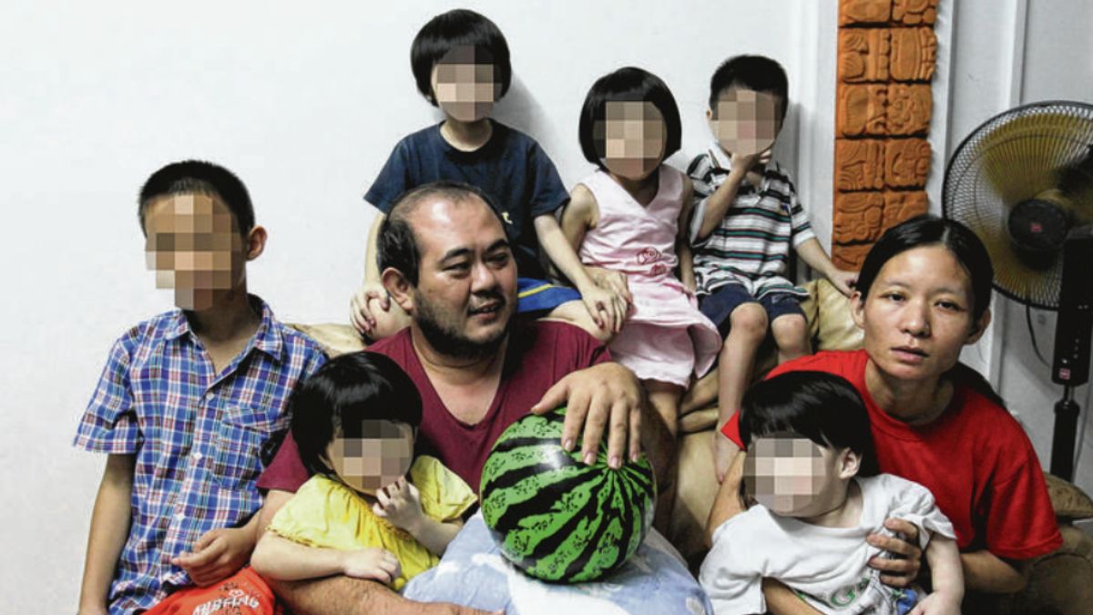 Singapore father of six dies after 14-year battle with paralysis, days before seeing his children graduate