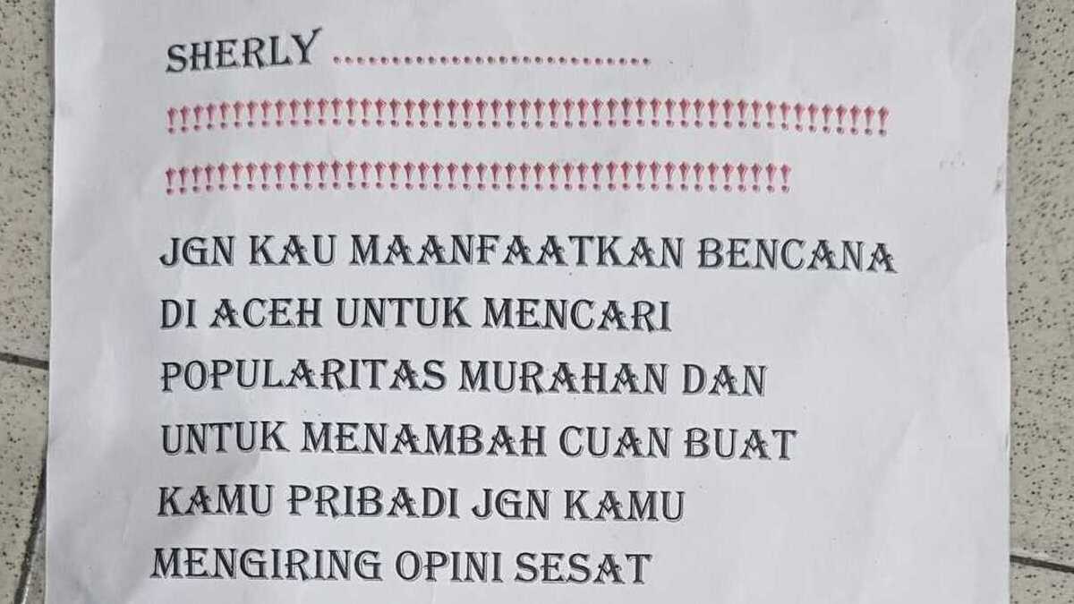 Greenpeace Indonesia condemns chicken carcass threat as intimidation against Sumatra disaster critics