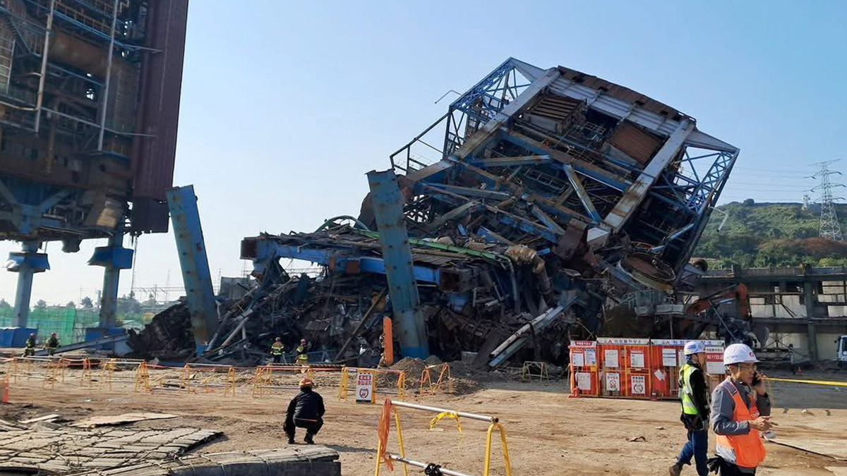 One dead, several trapped after boiler tower collapse at Ulsan power plant