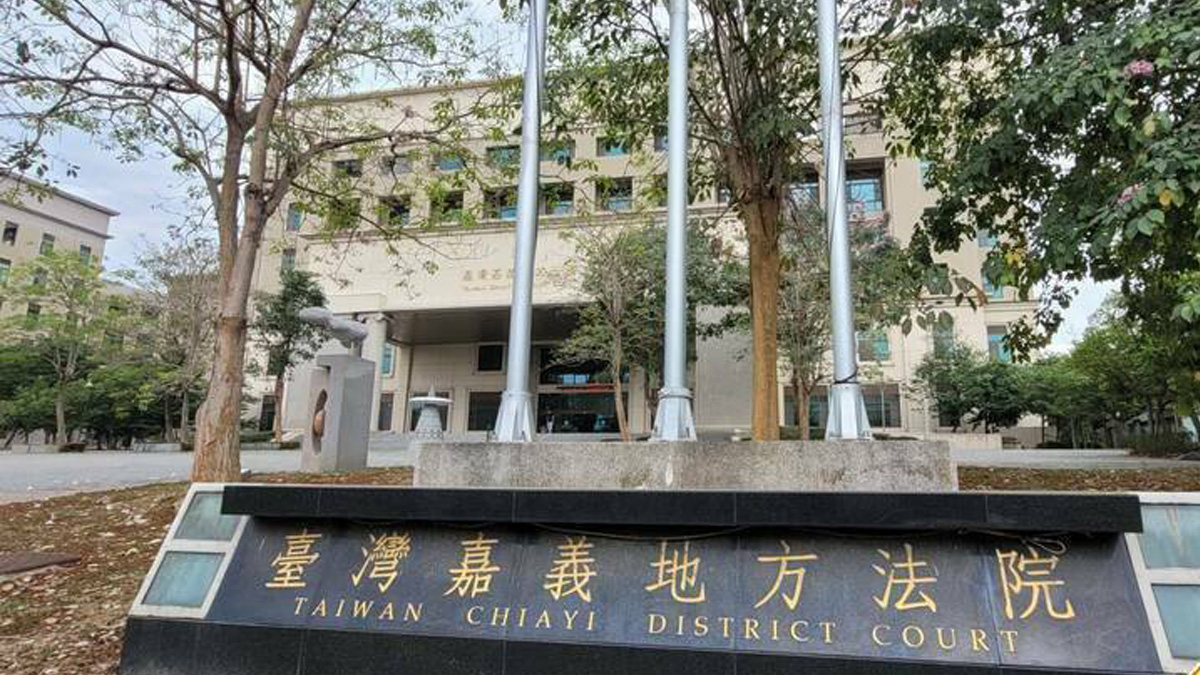 Ten KMT members given suspended jail terms for forging recall signatures