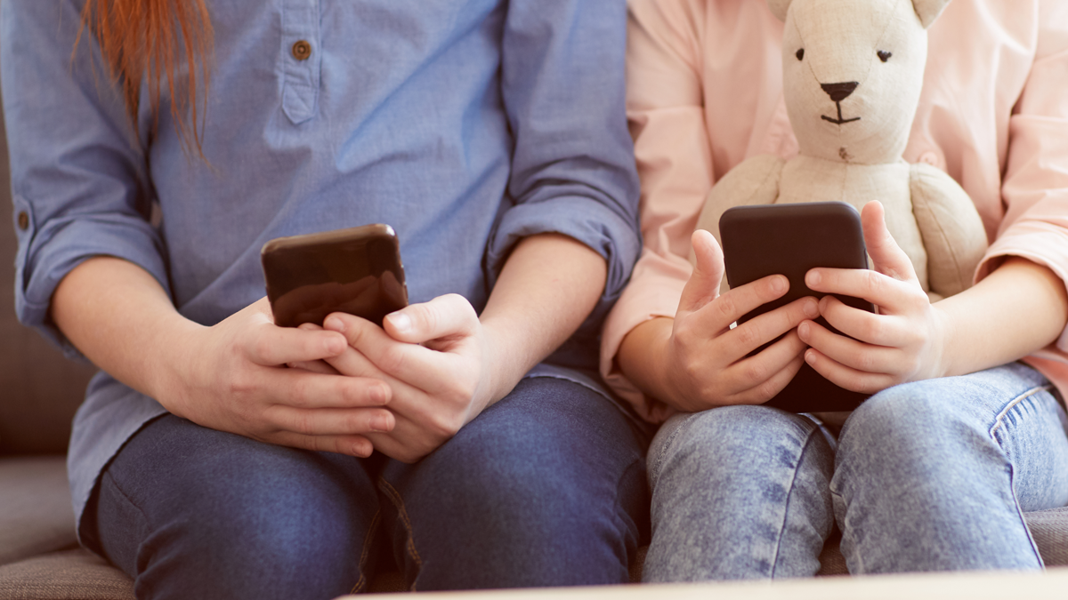 Australia enforces landmark ban on social media use for under-16s amid global scrutiny