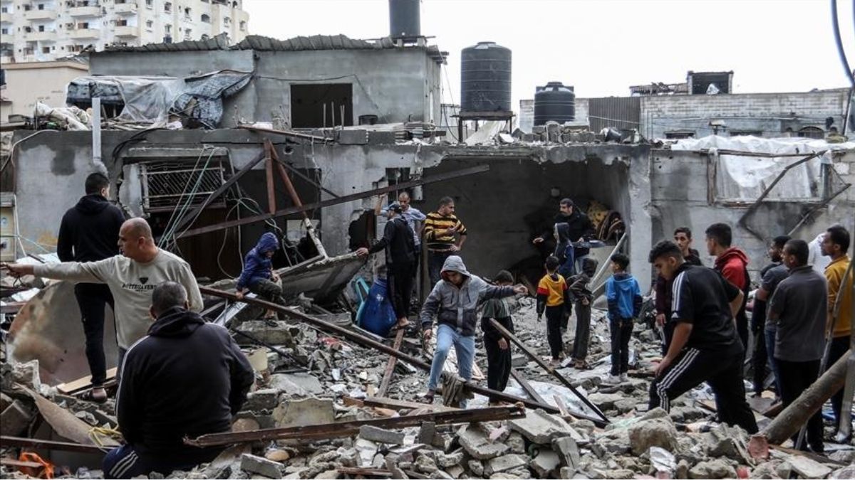 Gaza death toll surpasses 70,000 as Israeli attacks continue despite ceasefire