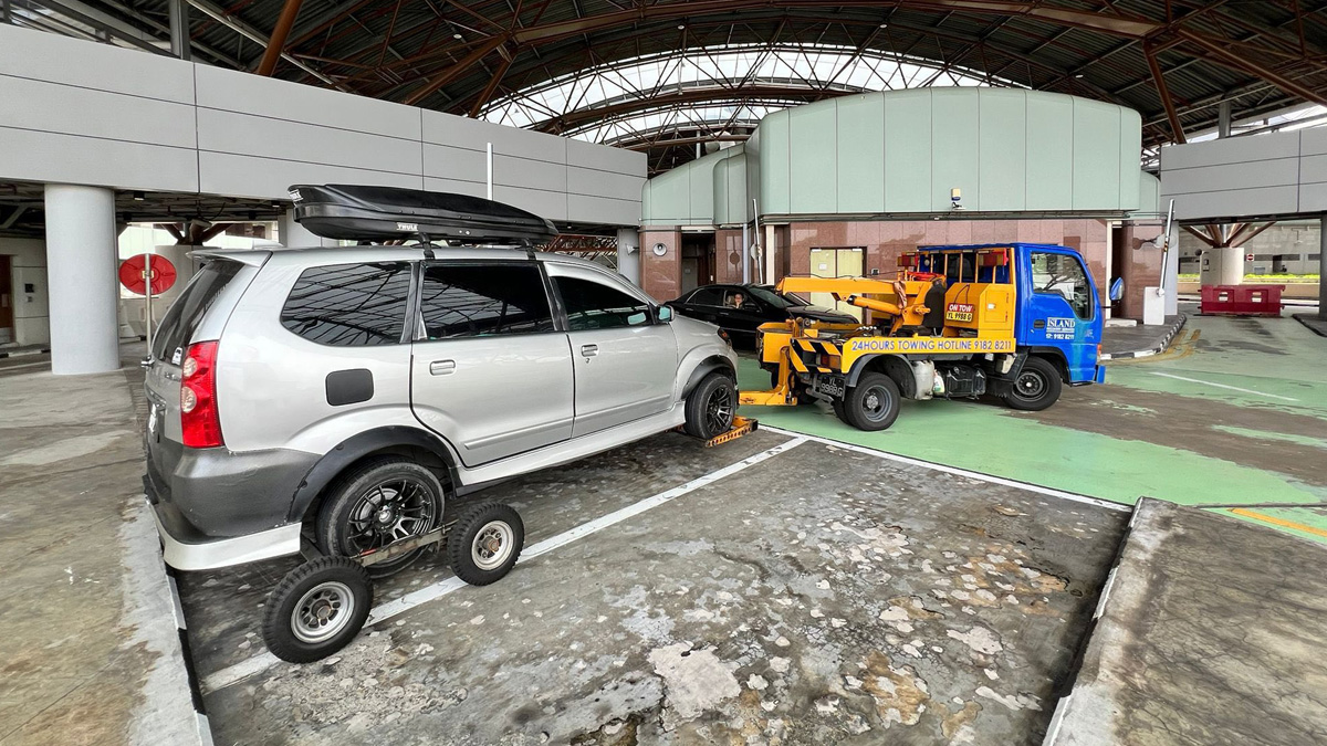 LTA impounds more vehicles in crackdown on illegal cross-border ride-hailing services