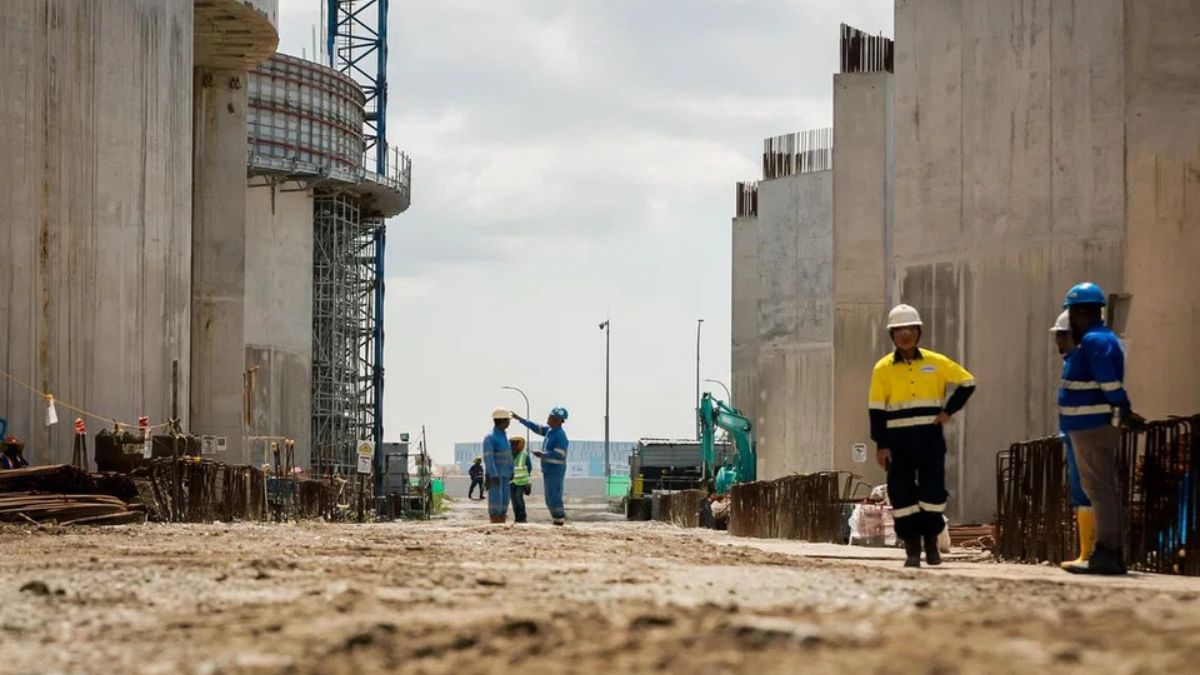 Chinese worker killed by falling steel bar at Tuas site, Coroner flags safety lapses