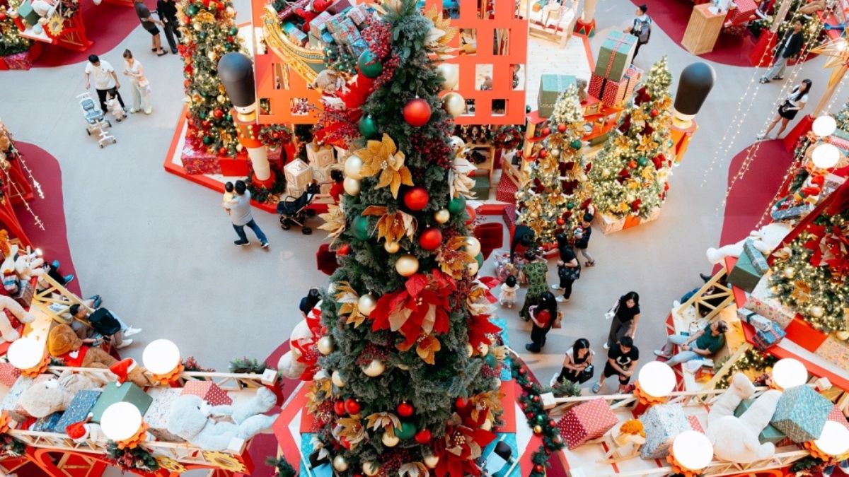 M'sia leaders seek clarity on reported Melaka move barring Christmas décor at halal-certified hotels, eateries